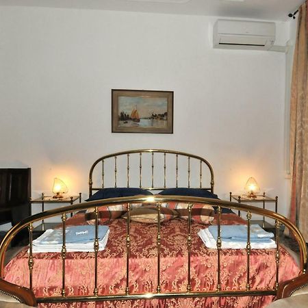 Hotel Locazione Turistica Poker D'Assi Verona Exteriér fotografie