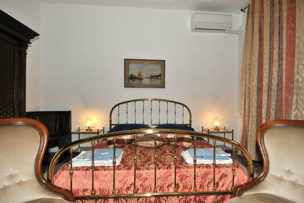 Hotel Locazione Turistica Poker D'Assi Verona Exteriér fotografie